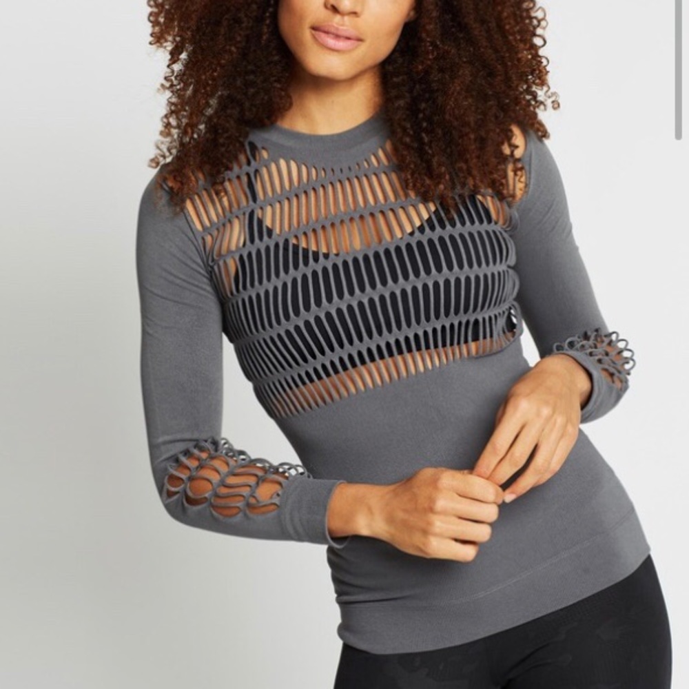 NWT Warp knit long sleeve top. Sz:Small